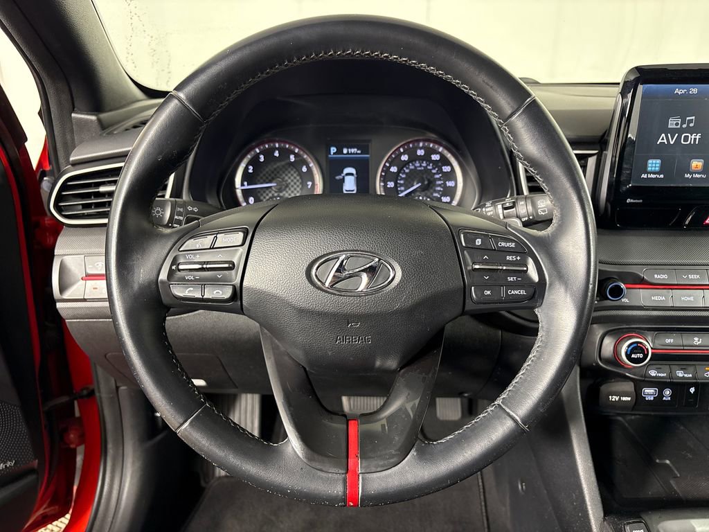 Used 2020 Hyundai Veloster 2.0 Premium FWD image 17