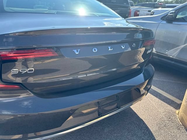Used 2025 Volvo S90 B6 Plus AWD/4WD image 11