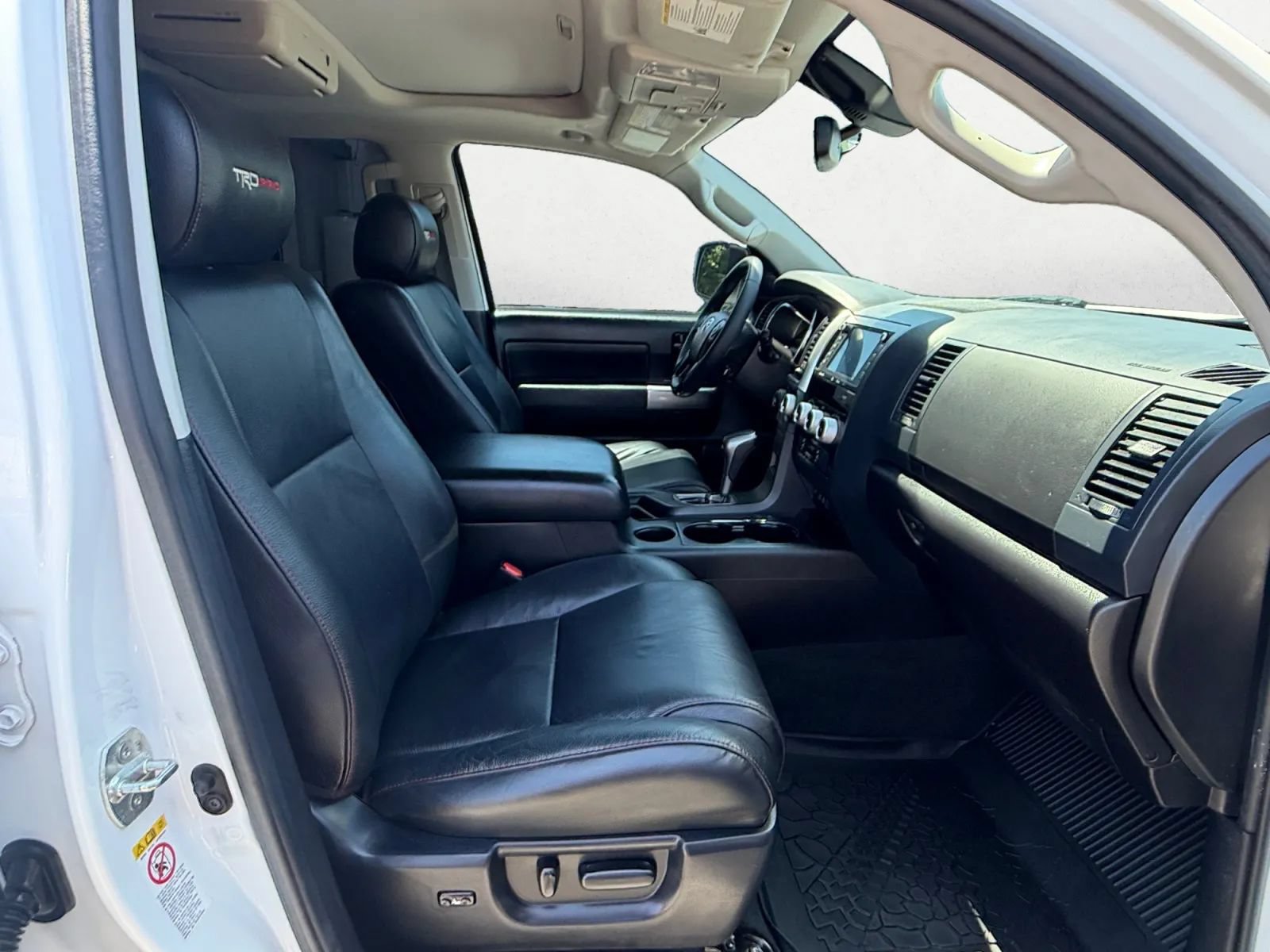 Used 2020 Toyota Sequoia TRD Pro w/ Carpet Mat Package (TMS) AWD/4WD image 22
