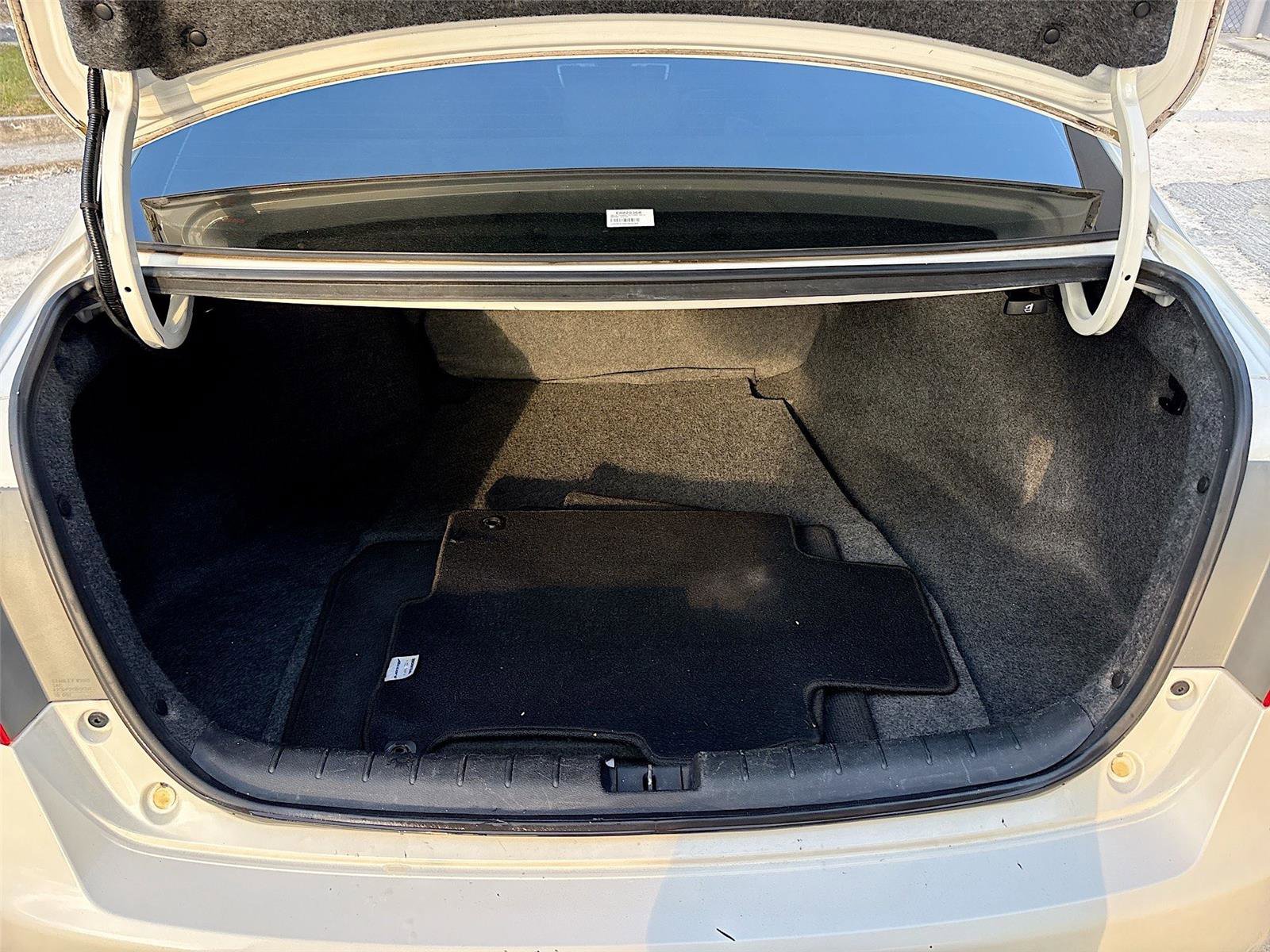 Used 2014 Honda Accord EX-L image 26