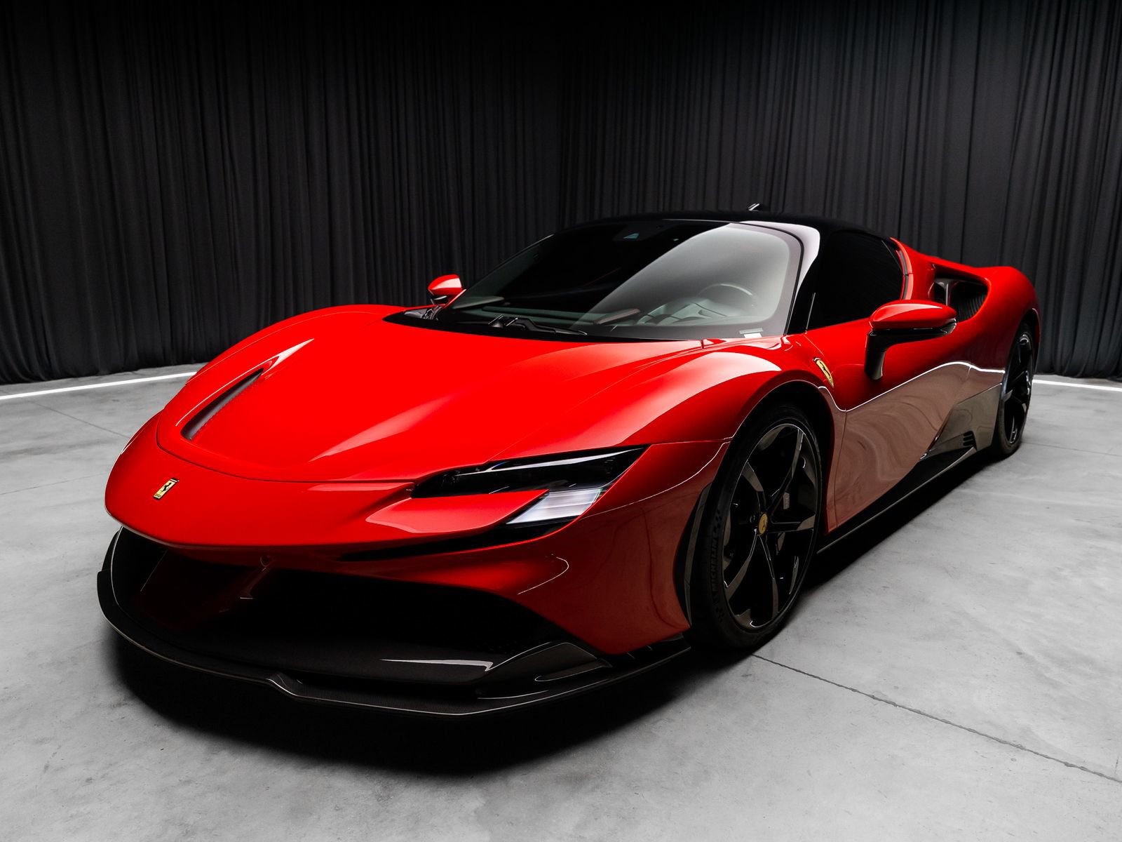 Used 2021 Ferrari SF90 Stradale AWD/4WD image 14
