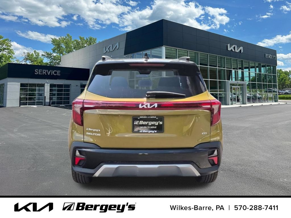 Certified 2024 Kia Seltos S AWD/4WD image 10