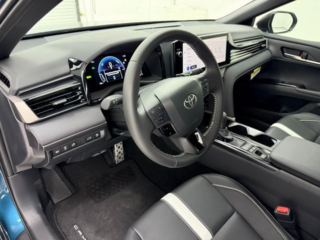 New 2026 Toyota Camry SE w/ Multimedia Upgrade Package image 8