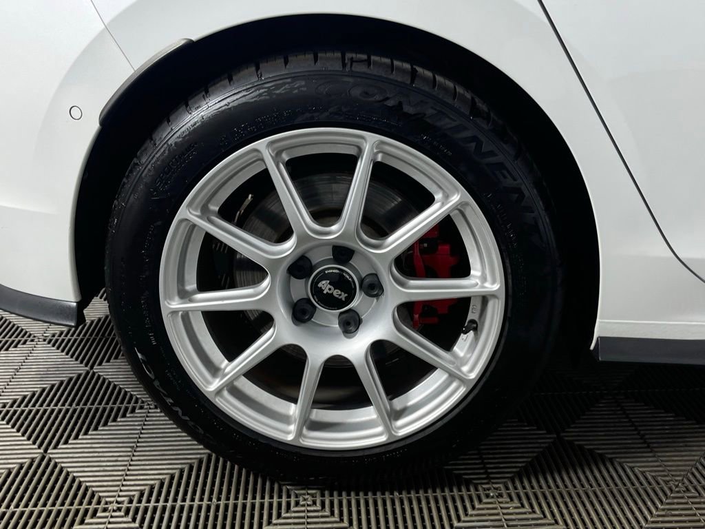 Used 2022 Volkswagen GTI Autobahn image 15