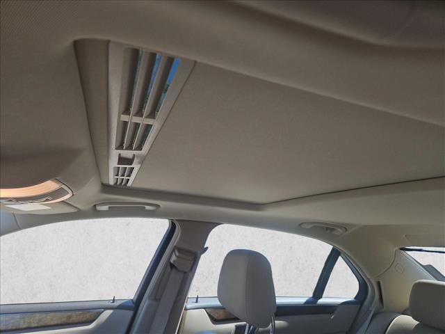 Used 2010 Mercedes-Benz E 350 4MATIC Sedan image 17
