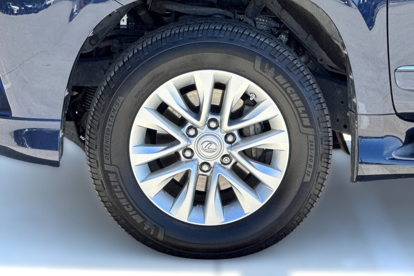 Used 2019 Lexus GX 460 Premium w/ Premium Package AWD/4WD image 12