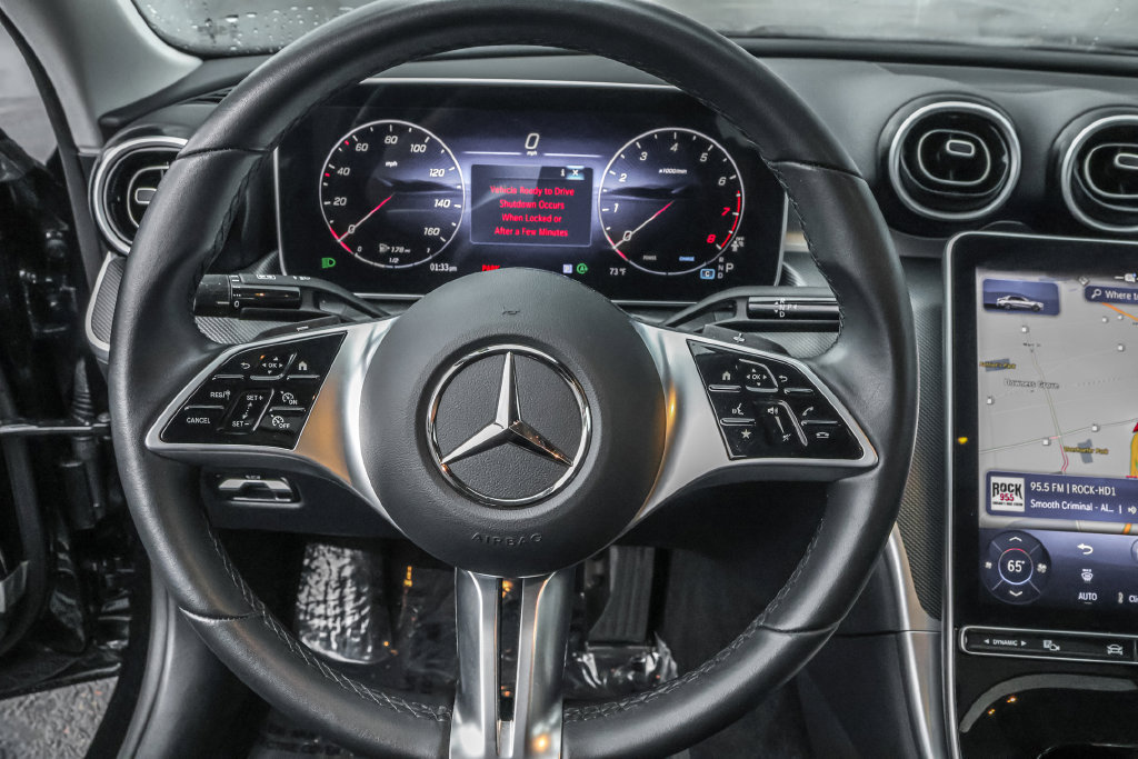 Used 2025 Mercedes-Benz C 300 4MATIC Sedan image 20