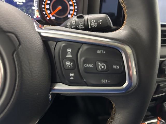 Used 2024 Jeep Wrangler Unlimited Sahara AWD/4WD image 12