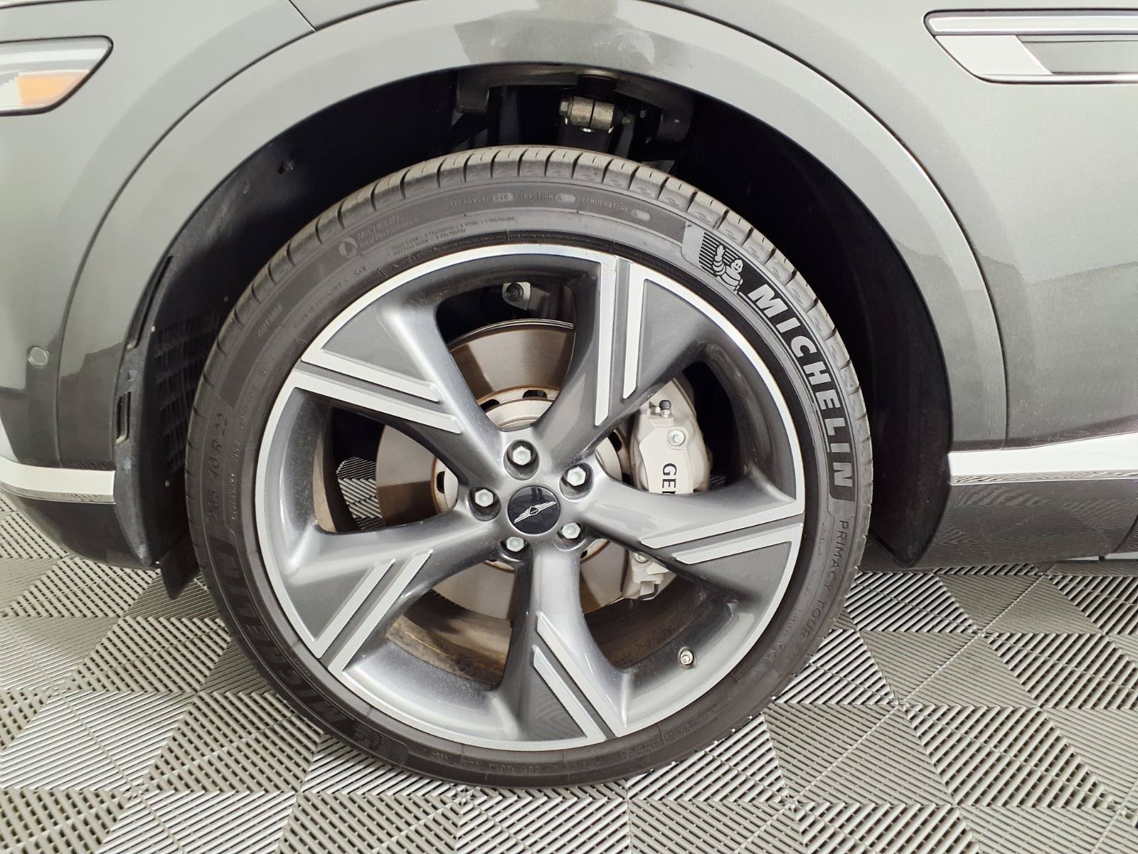 Certified 2025 Genesis GV80 3.5T Prestige AWD/4WD image 7