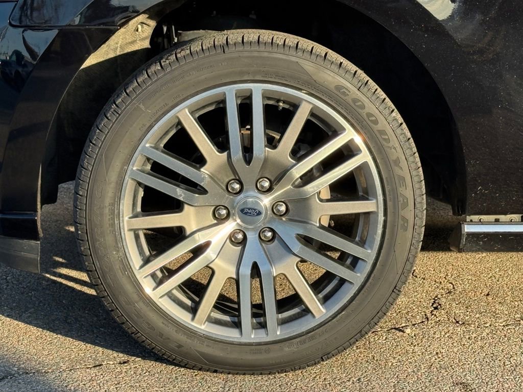 Used 2023 Ford Expedition Platinum image 38