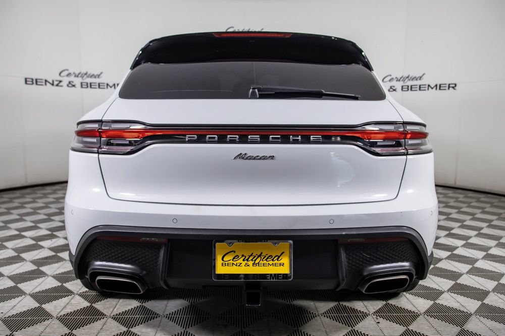 Used 2024 Porsche Macan w/ Premium Plus Package AWD/4WD image 4