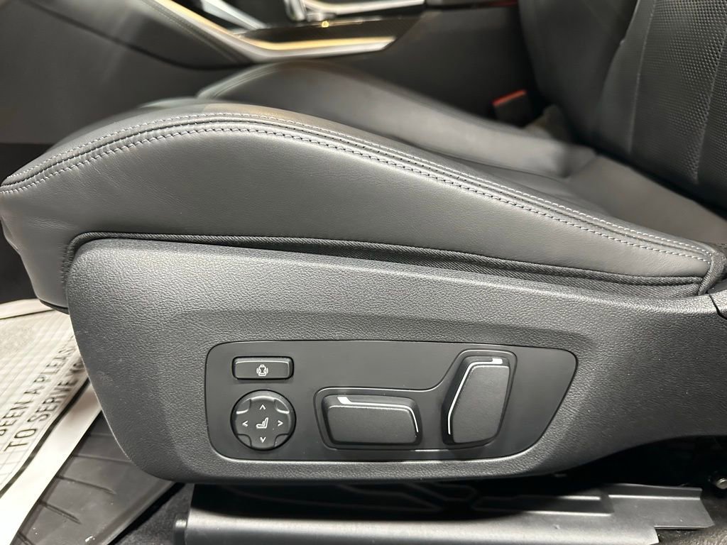 Used 2024 BMW M3 Competition w/ Executive Package image 12