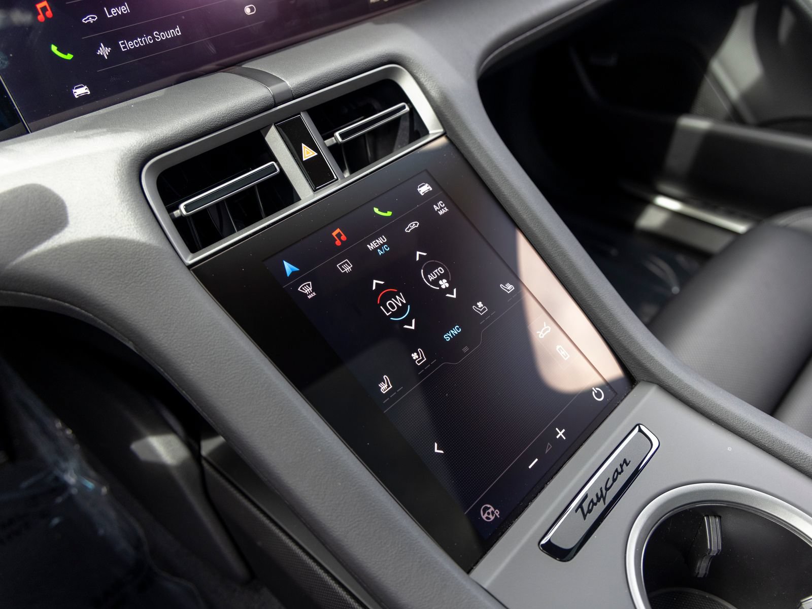 New 2026 Porsche Taycan AWD/4WD image 36