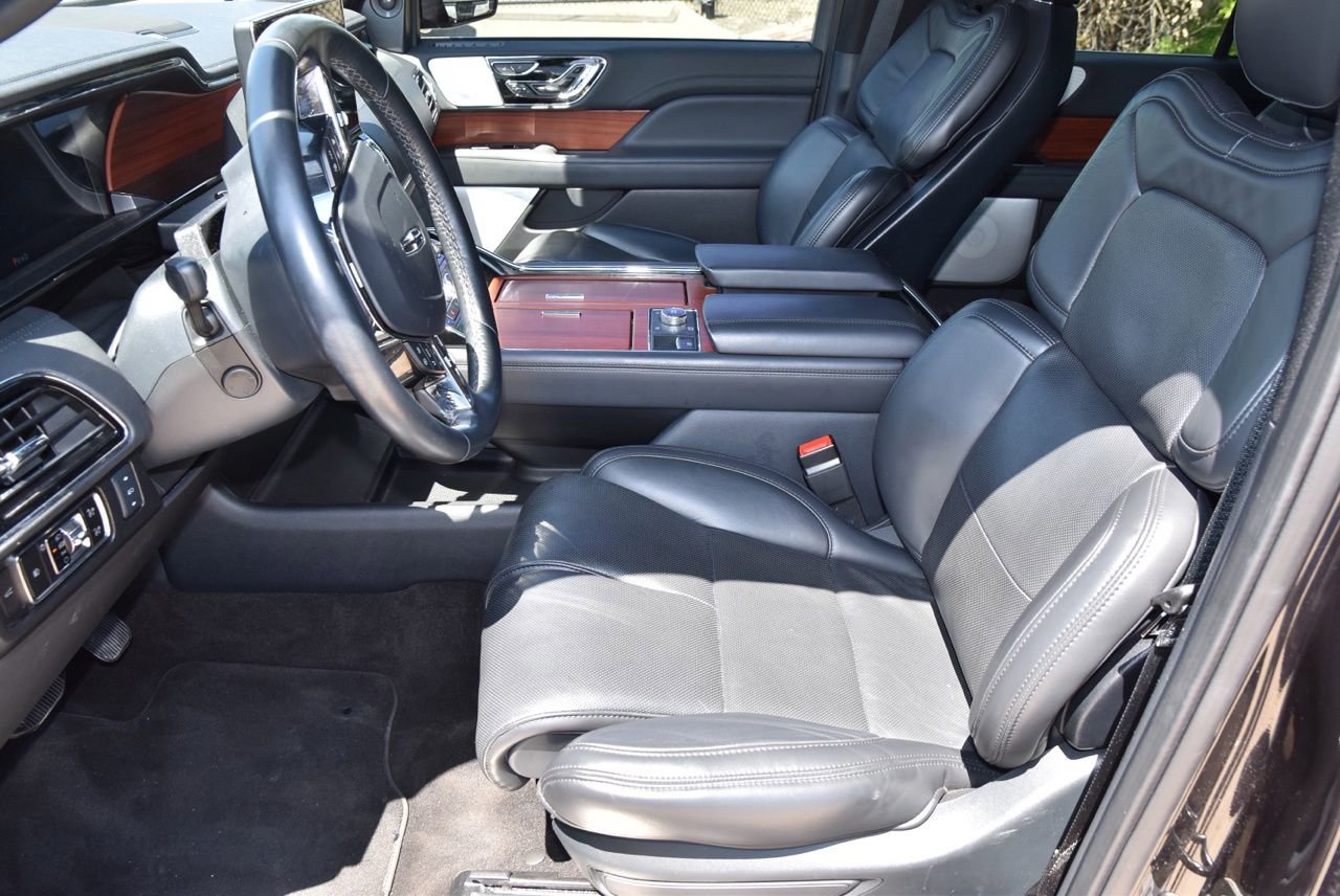New 2024 Lincoln Navigator Reserve AWD/4WD image 11