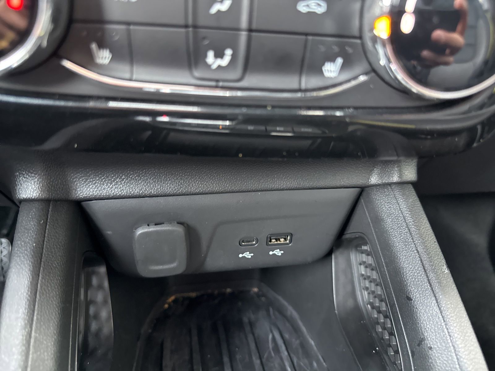 Used 2024 Chevrolet TrailBlazer ACTIV w/ Driver Confidence Package AWD/4WD image 23