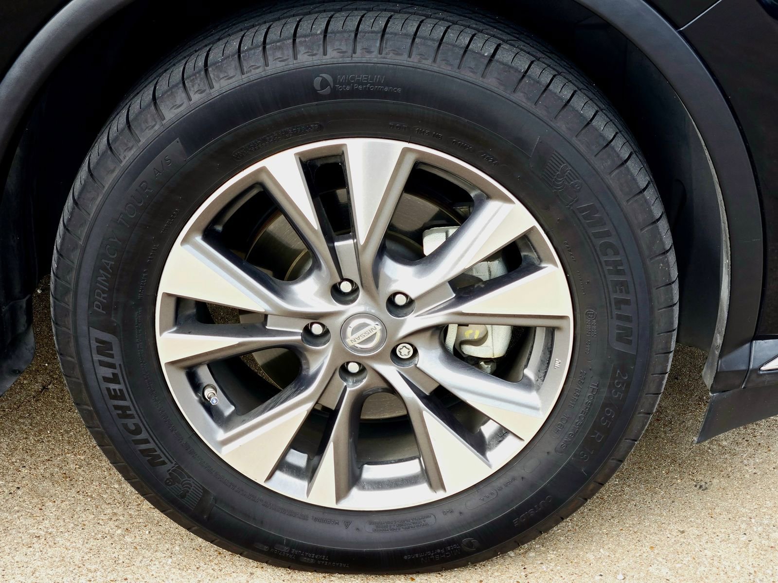 Used 2018 Nissan Murano SV FWD image 7