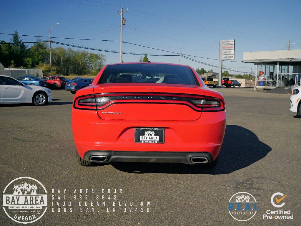 Used 2022 Dodge Charger SXT w/ Leather Interior Group image 4