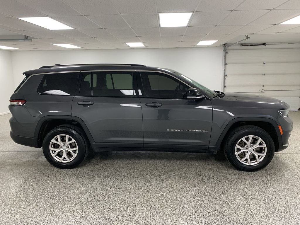 Used 2021 Jeep Grand Cherokee L Limited AWD/4WD image 9