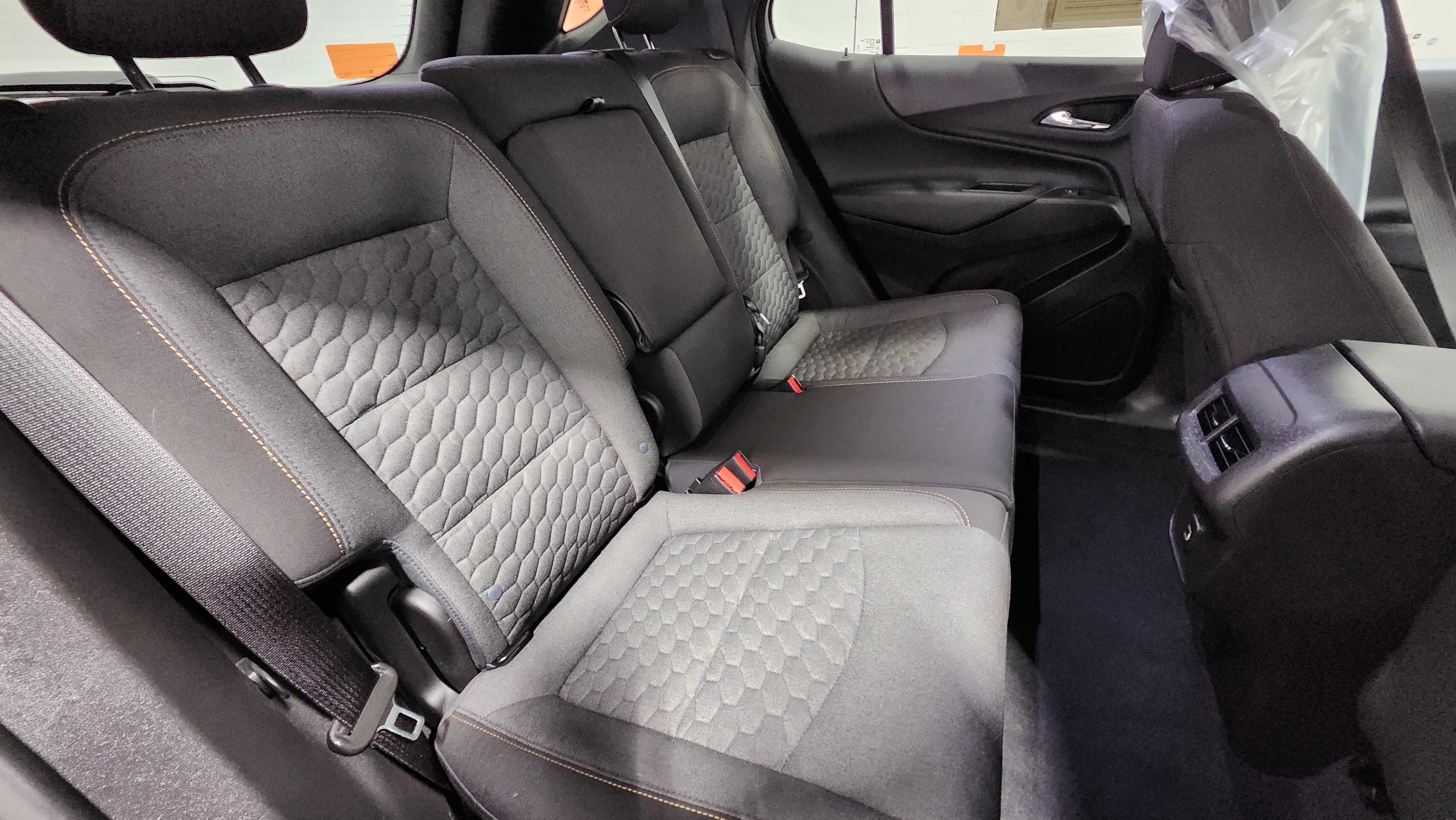 Used 2020 Chevrolet Equinox LT image 19