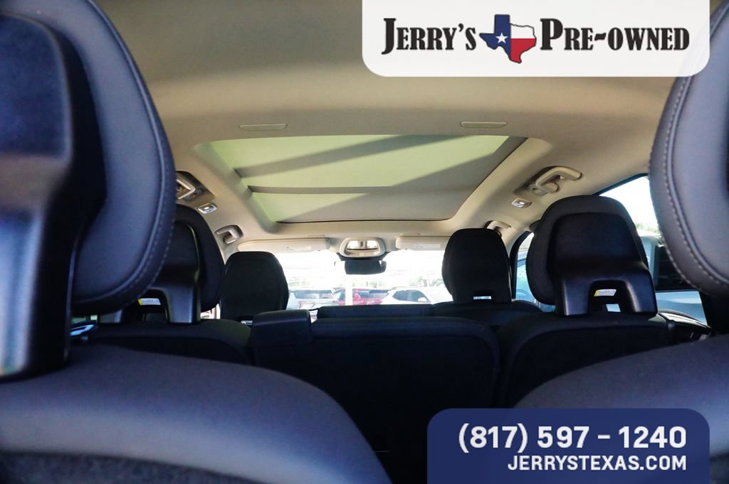 Used 2025 Volvo XC90 B6 Core w/ Protection Package Premier AWD/4WD image 22
