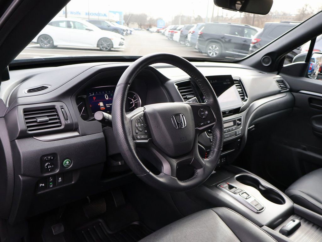 Certified 2023 Honda Passport EX-L image 17