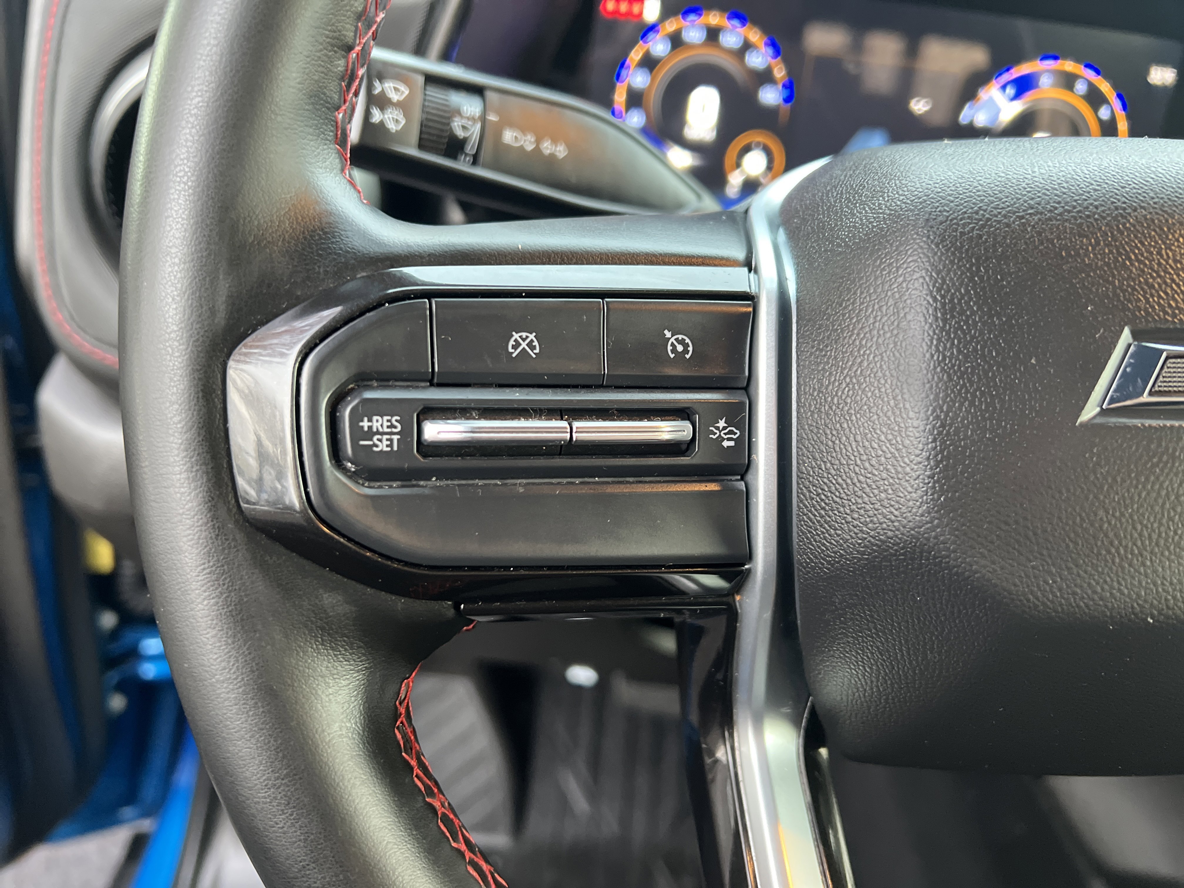 Certified 2024 Chevrolet Colorado Z71 w/ Z71 Convenience Package 2 image 19