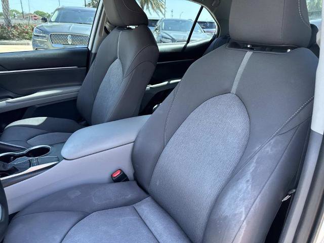 Used 2023 Toyota Camry LE image 19