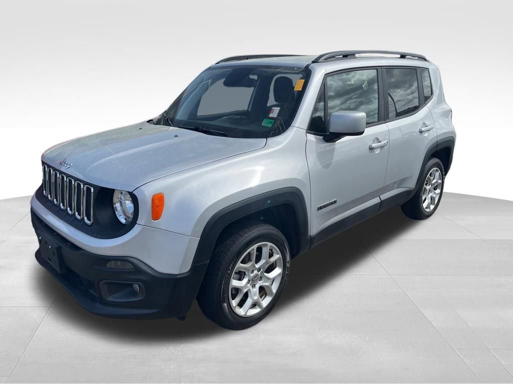 Used 2018 Jeep Renegade Latitude w/ Popular Equipment Group image 15