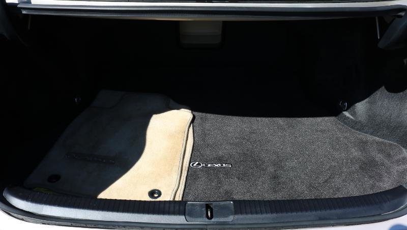 Used 2015 Lexus ES 350 4dr Sdn w/ Luxury Package image 28