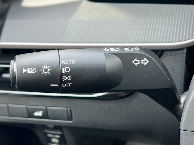 New 2026 Nissan Murano SV AWD/4WD image 16