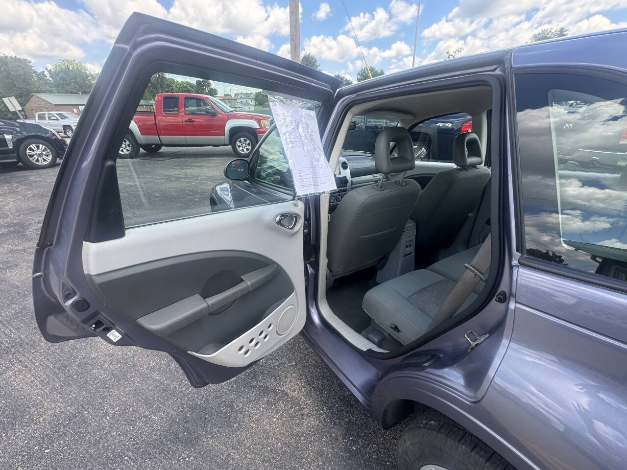 Used 2007 Chrysler PT Cruiser FWD image 20