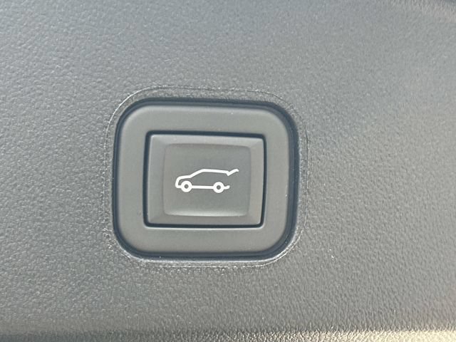 Certified 2024 Cadillac Lyriq Sport w/ LPO, Floor Liner Package AWD/4WD image 20
