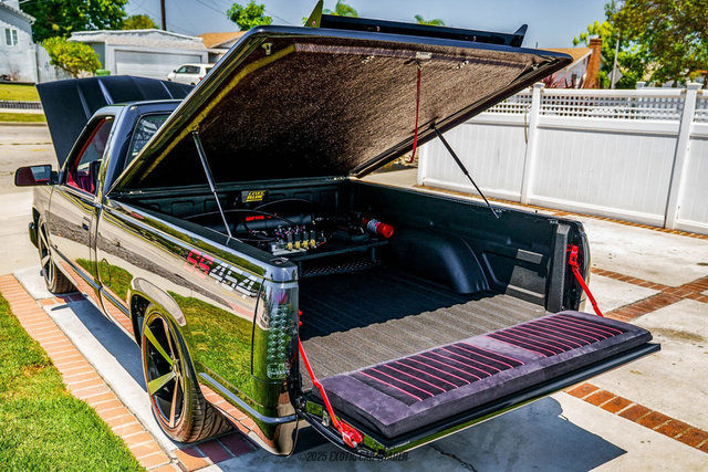 Used 1990 Chevrolet Silverado 1500 454 SS image 92