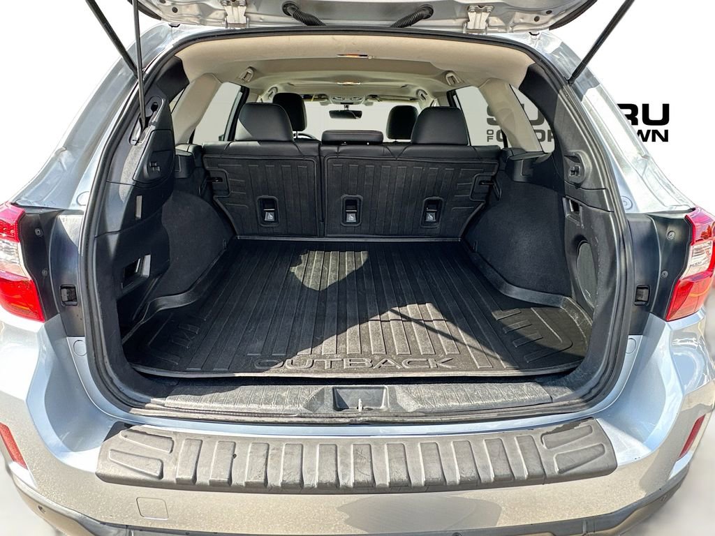 Used 2017 Subaru Outback 3.6R Limited image 33