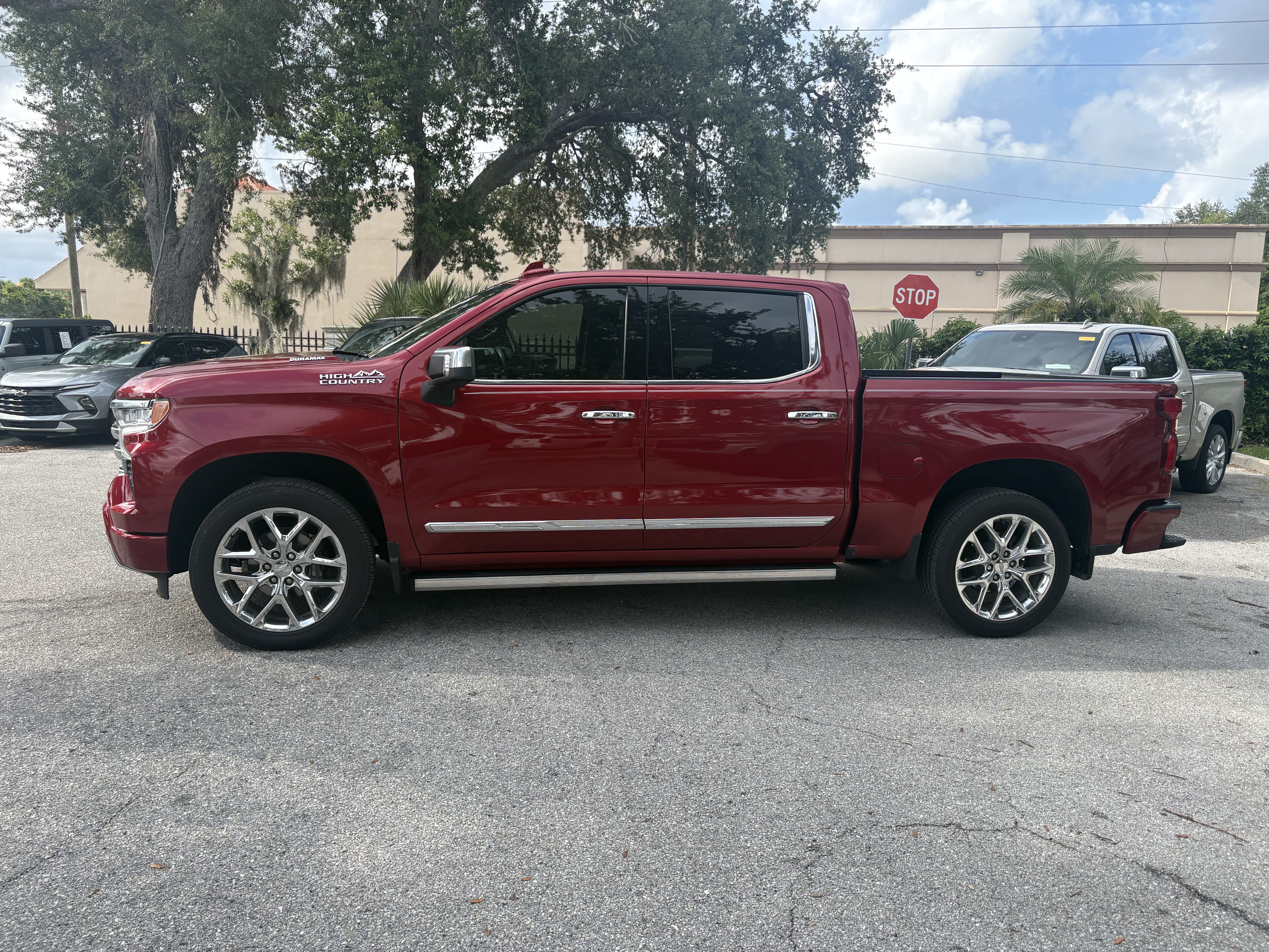 Used 2024 Chevrolet Silverado 1500 High Country RWD image 4
