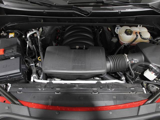 Certified 2025 Cadillac Escalade Sport w/ LPO, ONYX Package image 23