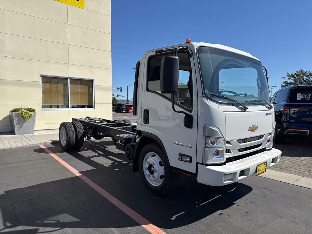 New 2025 Chevrolet Low Cab Forward RWD image 12