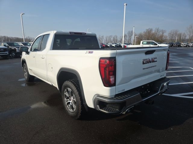 Used 2021 GMC Sierra 1500 SLE w/ X31 Off-Road Package image 10