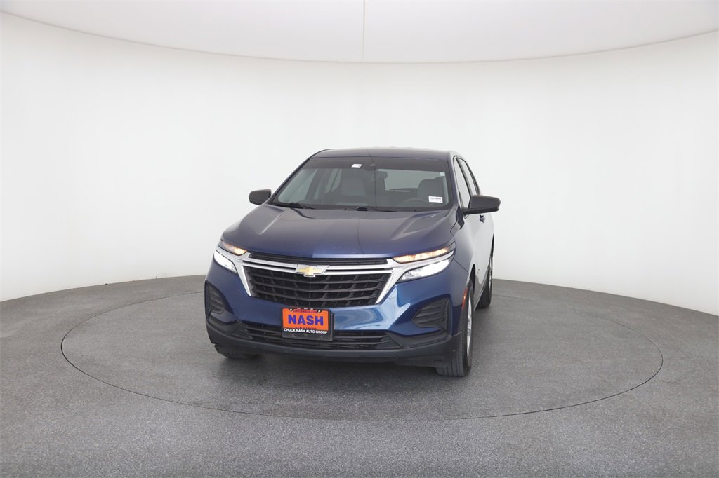 Used 2022 Chevrolet Equinox LS w/ LS Convenience Package image 12