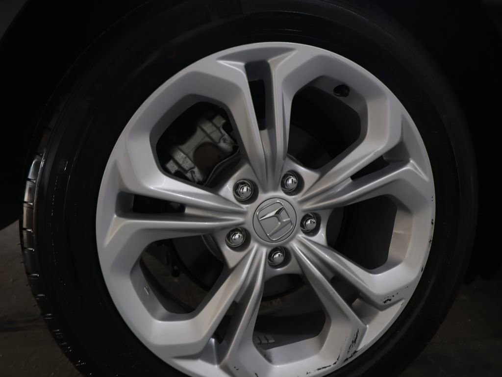 Used 2025 Honda Accord LX image 30