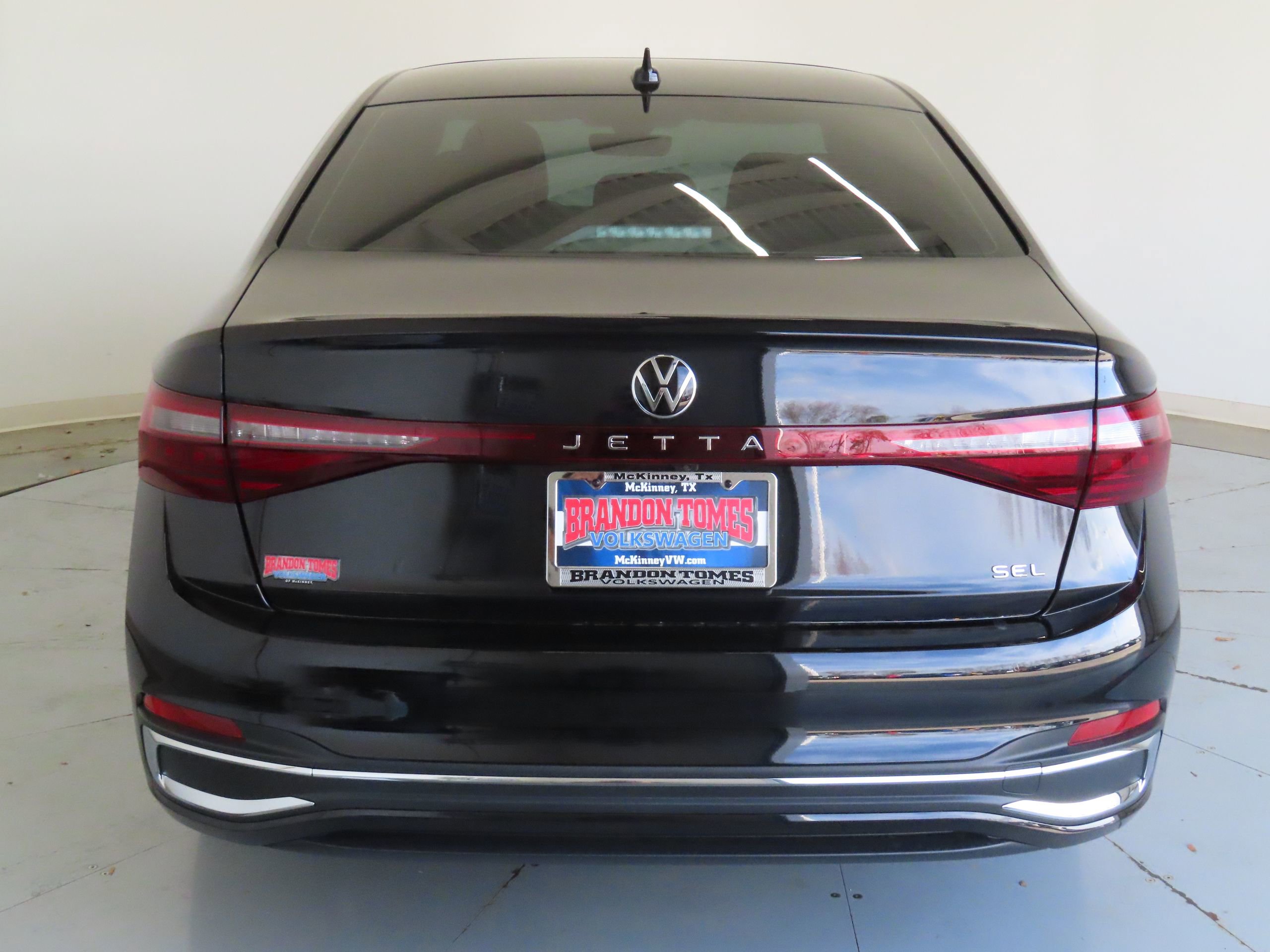 New 2026 Volkswagen Jetta SEL image 5