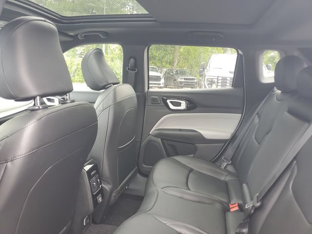 New 2026 Jeep Compass Limited w/ Sun, Sound & Navigation Group AWD/4WD image 10