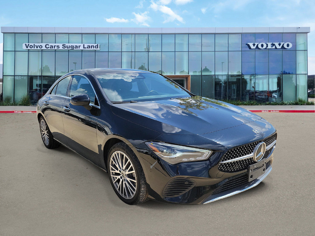 Used 2025 Mercedes-Benz CLA 250 4MATIC image 4