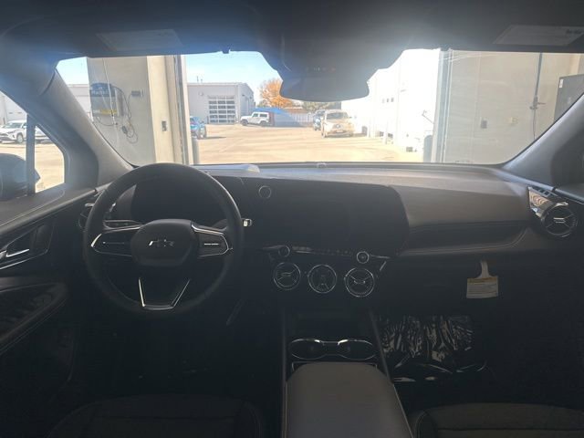 New 2025 Chevrolet Blazer EV LT image 16