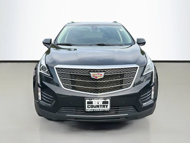Used 2019 Cadillac XT5 Luxury w/ LPO, Black Ice Package AWD/4WD image 2