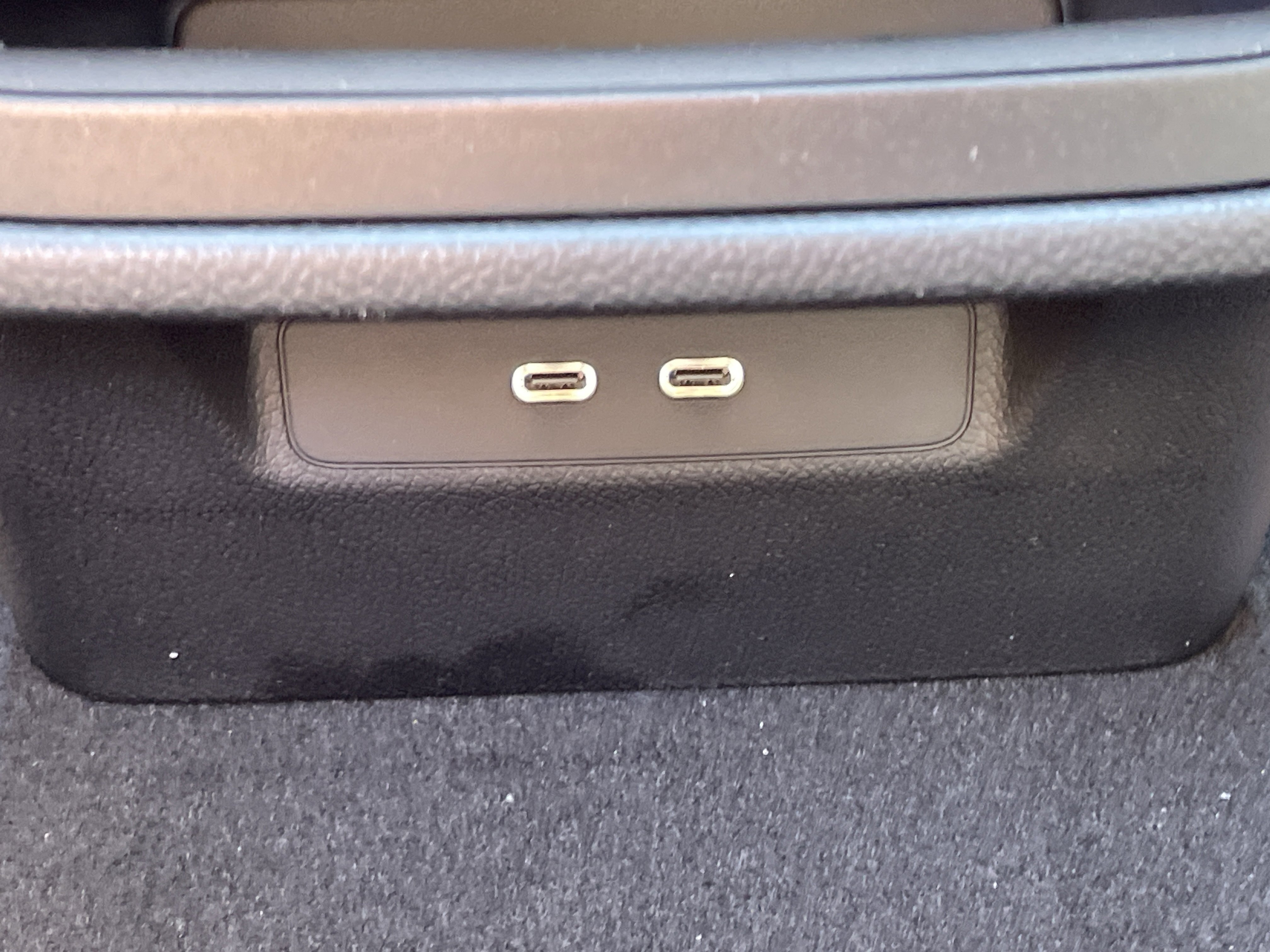 New 2026 Mercedes-Benz E 350 4MATIC Sedan image 38