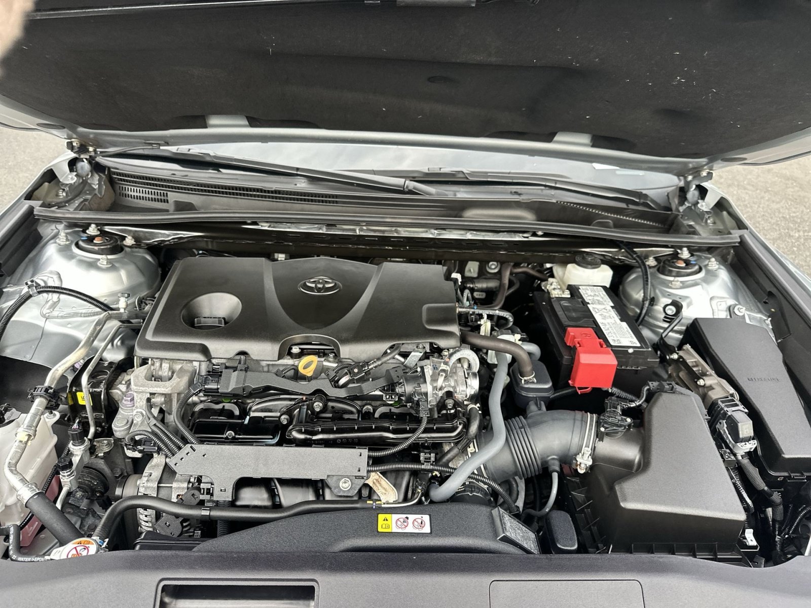 Used 2023 Toyota Camry XSE FWD image 28