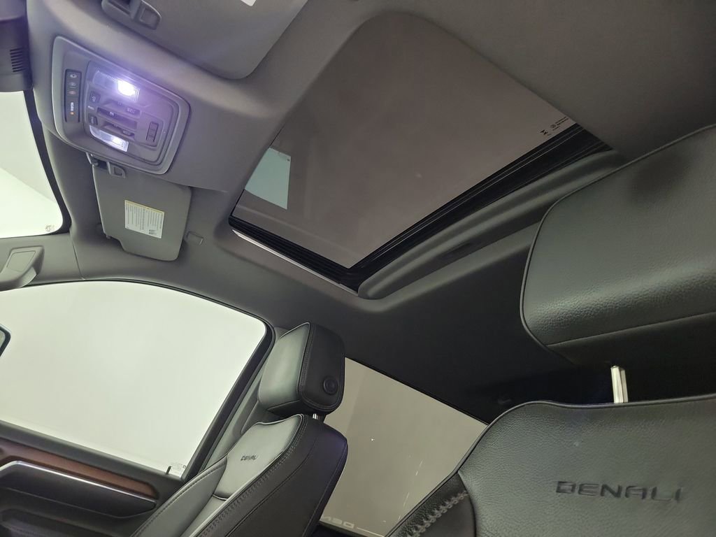 Used 2024 GMC Sierra 2500 Denali w/ Denali Reserve Package image 15