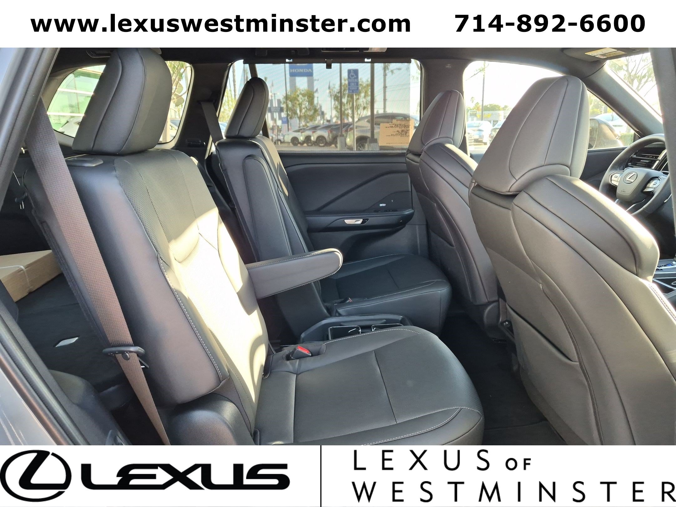 New 2026 Lexus TX 500h AWD w/ Technology Package image 5