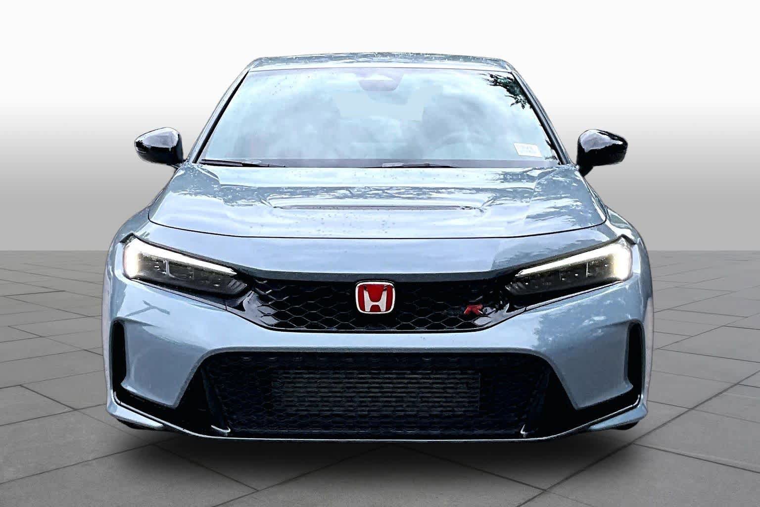 Used 2025 Honda Civic Type R image 4